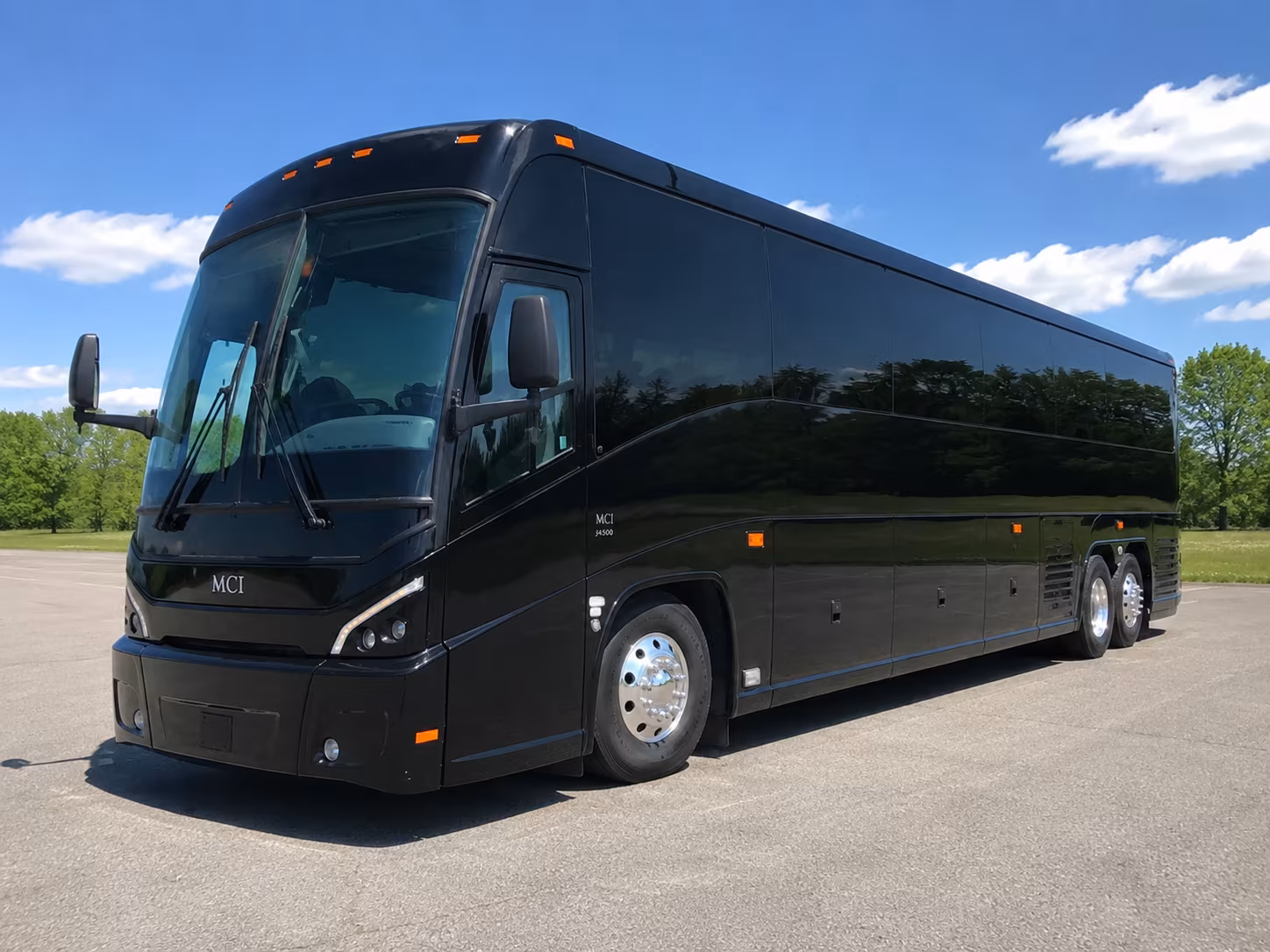 charter bus shuttles for large receptions at the sioux city convention center and hard rock