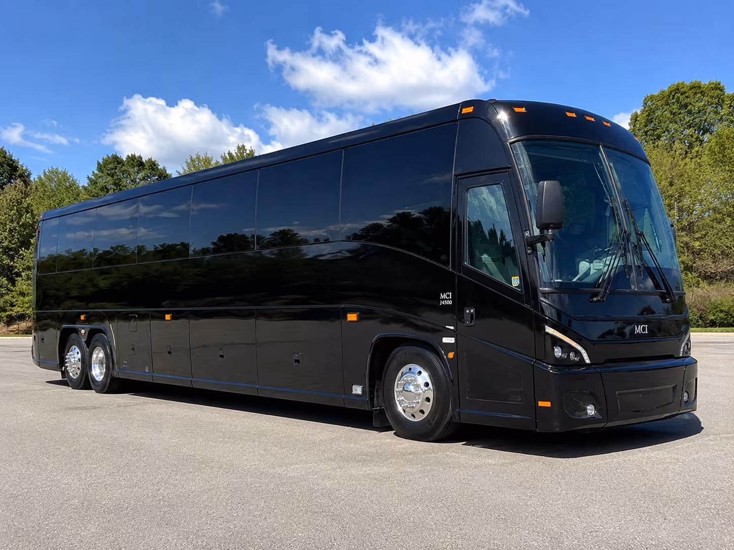 cross into nebraska and south dakota on one bus one itinerary