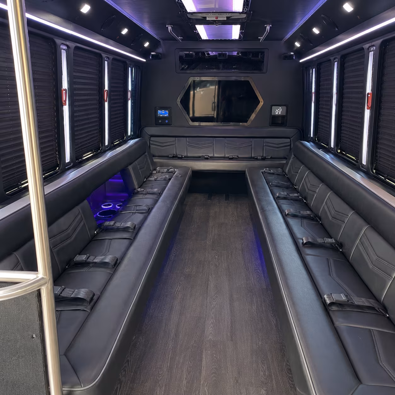 sioux city 18 passenger party bus interior