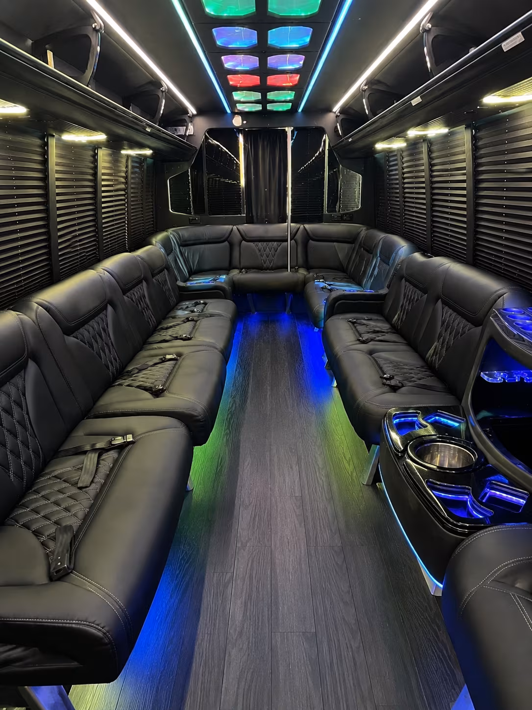 sioux city 20 passenger party bus interior