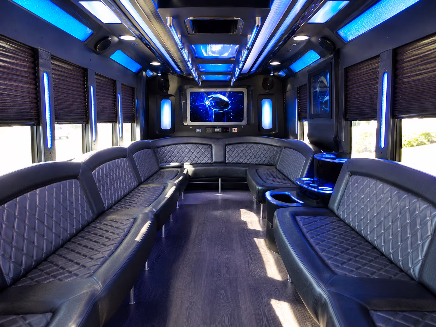 sioux city 28 passenger party bus inside
