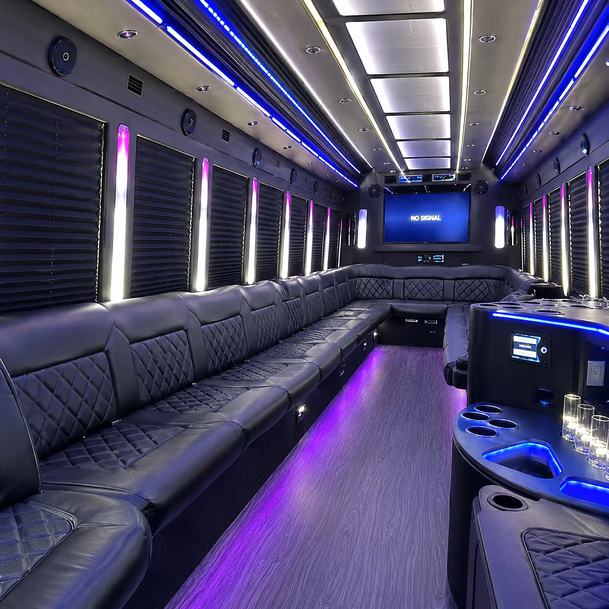 sioux city 30 passenger party bus inside