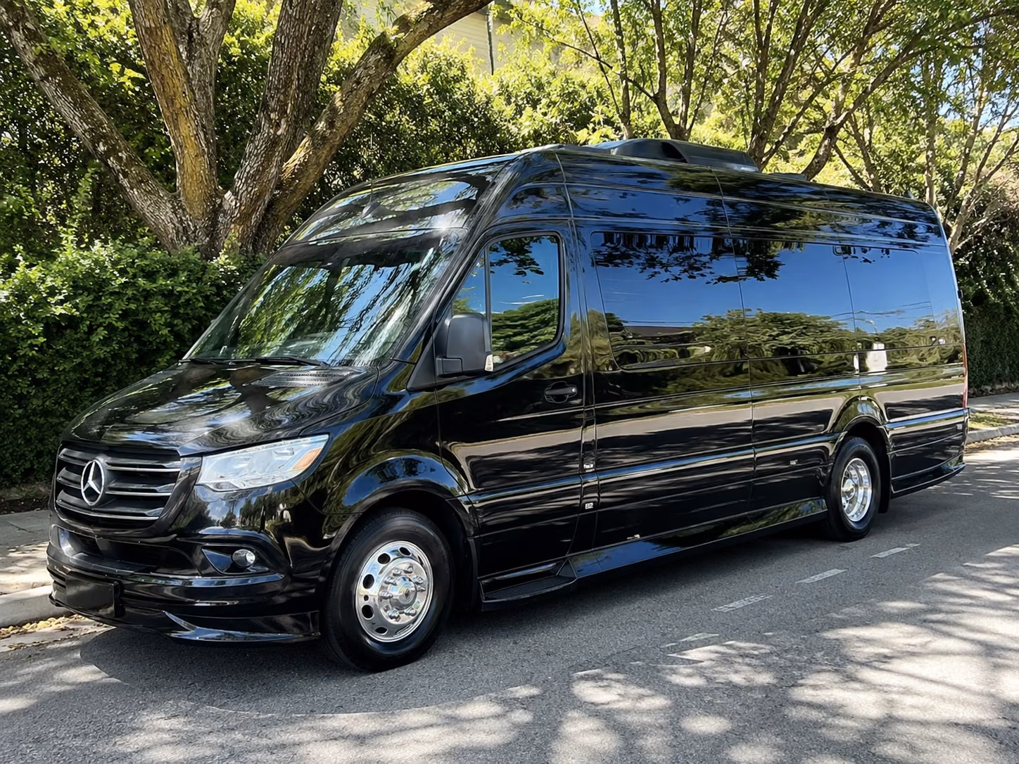 sioux city sporting event transportation onboard seating